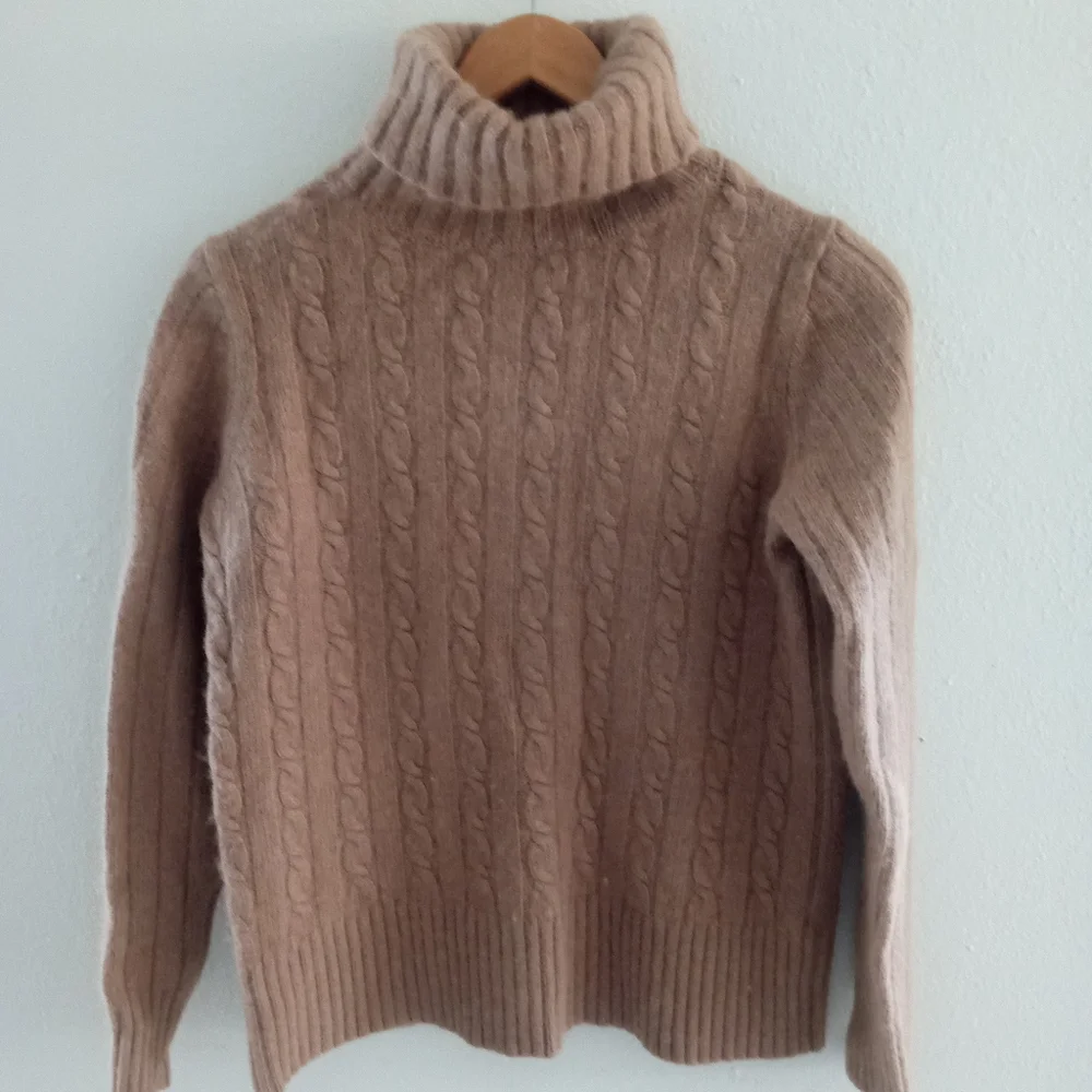 J CREW Wool Blend Cable Knit Turtleneck Sweater In Tan | L - Picture 2 of 6